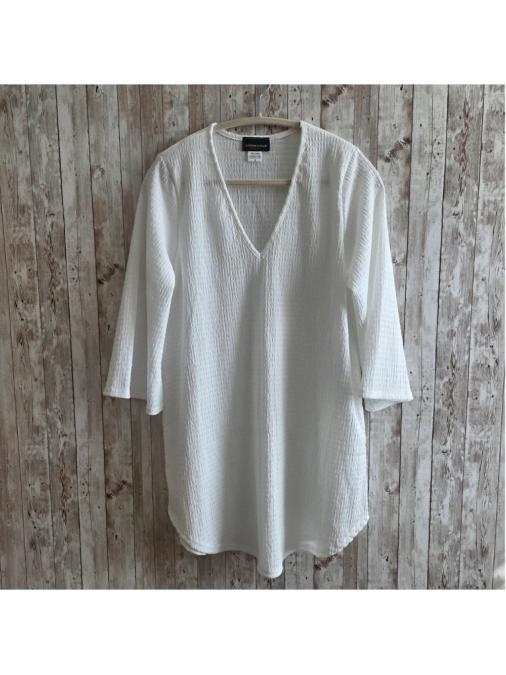 Jordan Taylor White Swimwear cover up Size S NWOT